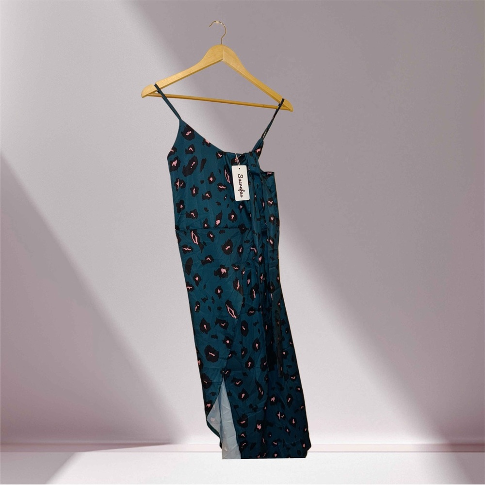 Sucrefas Teal Spaghetti Strap Dress with Pink and Black Cheetah Print Pattern